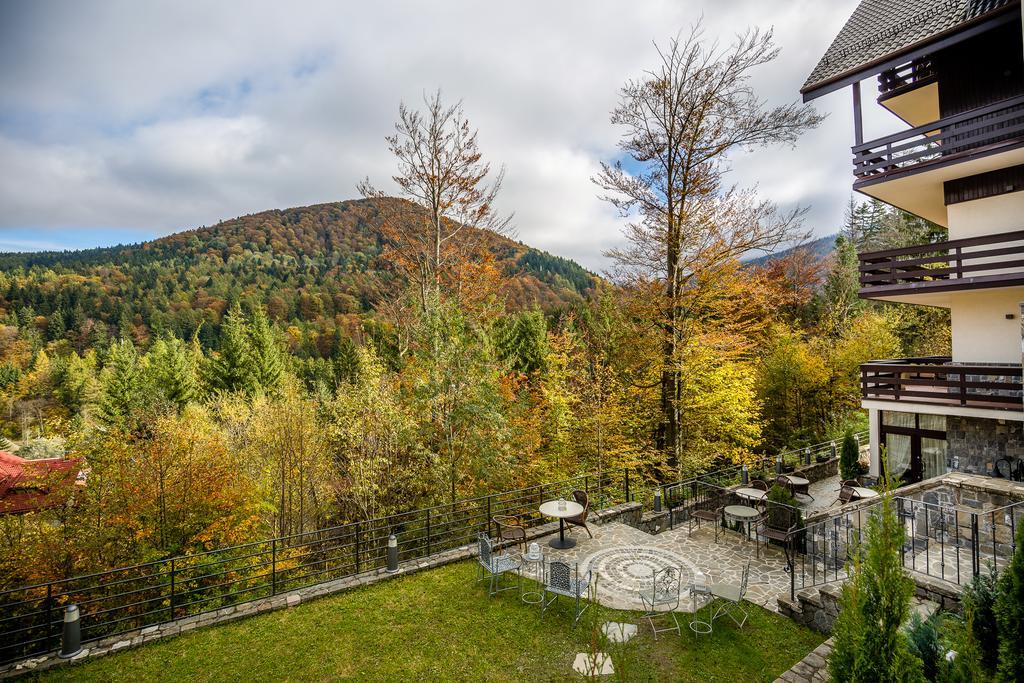 Hotel Boutique Belvedere Sinaia Esterno foto