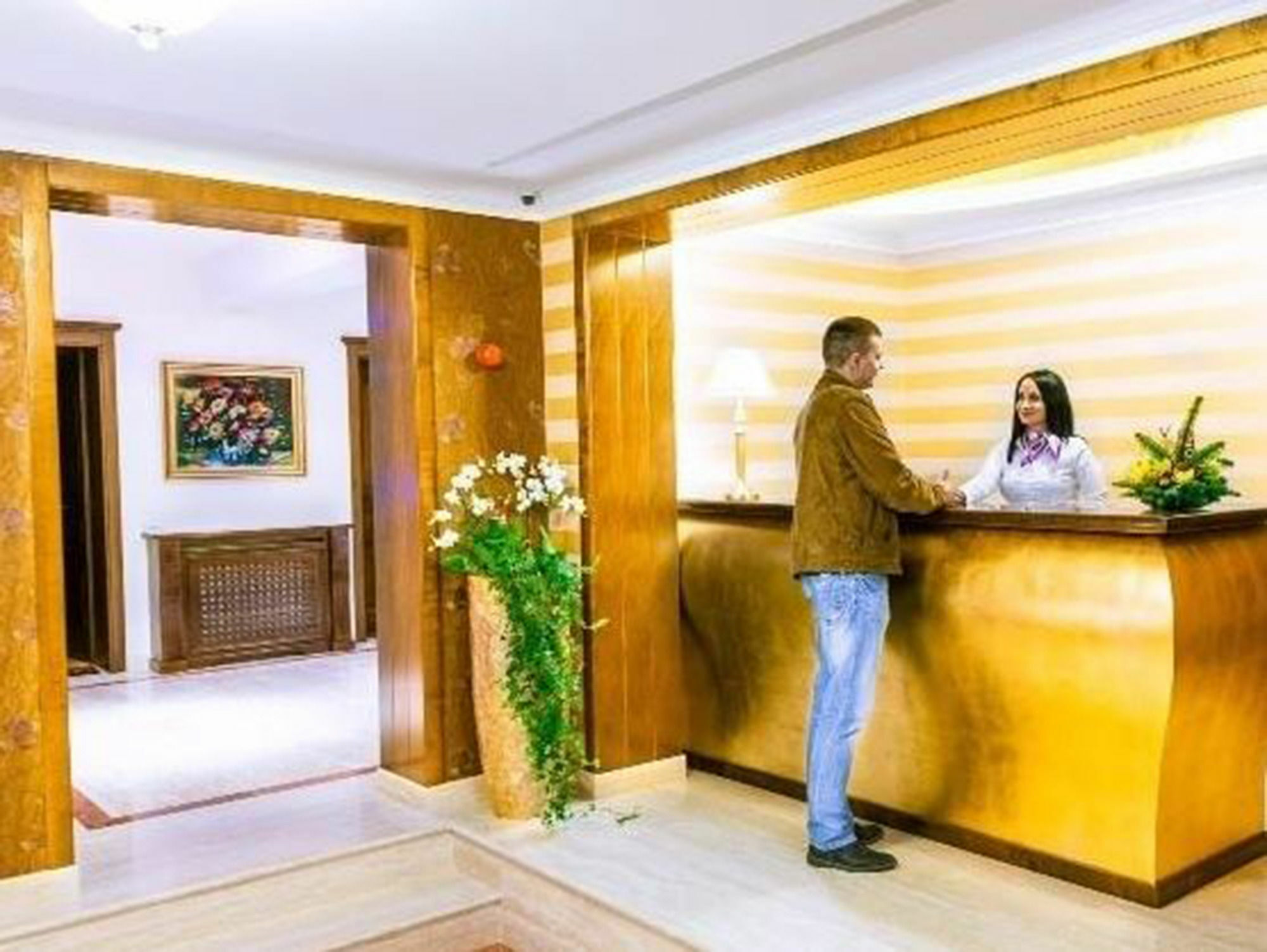 Hotel Boutique Belvedere Sinaia Esterno foto