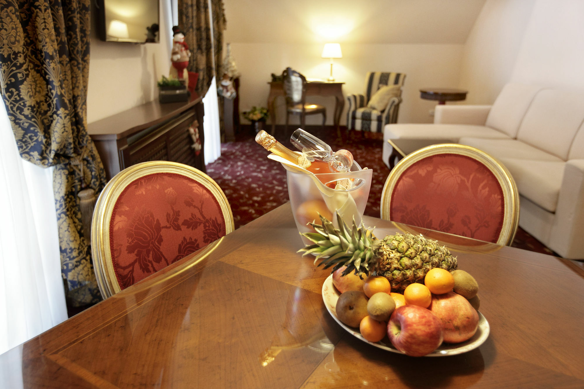 Hotel Boutique Belvedere Sinaia Esterno foto