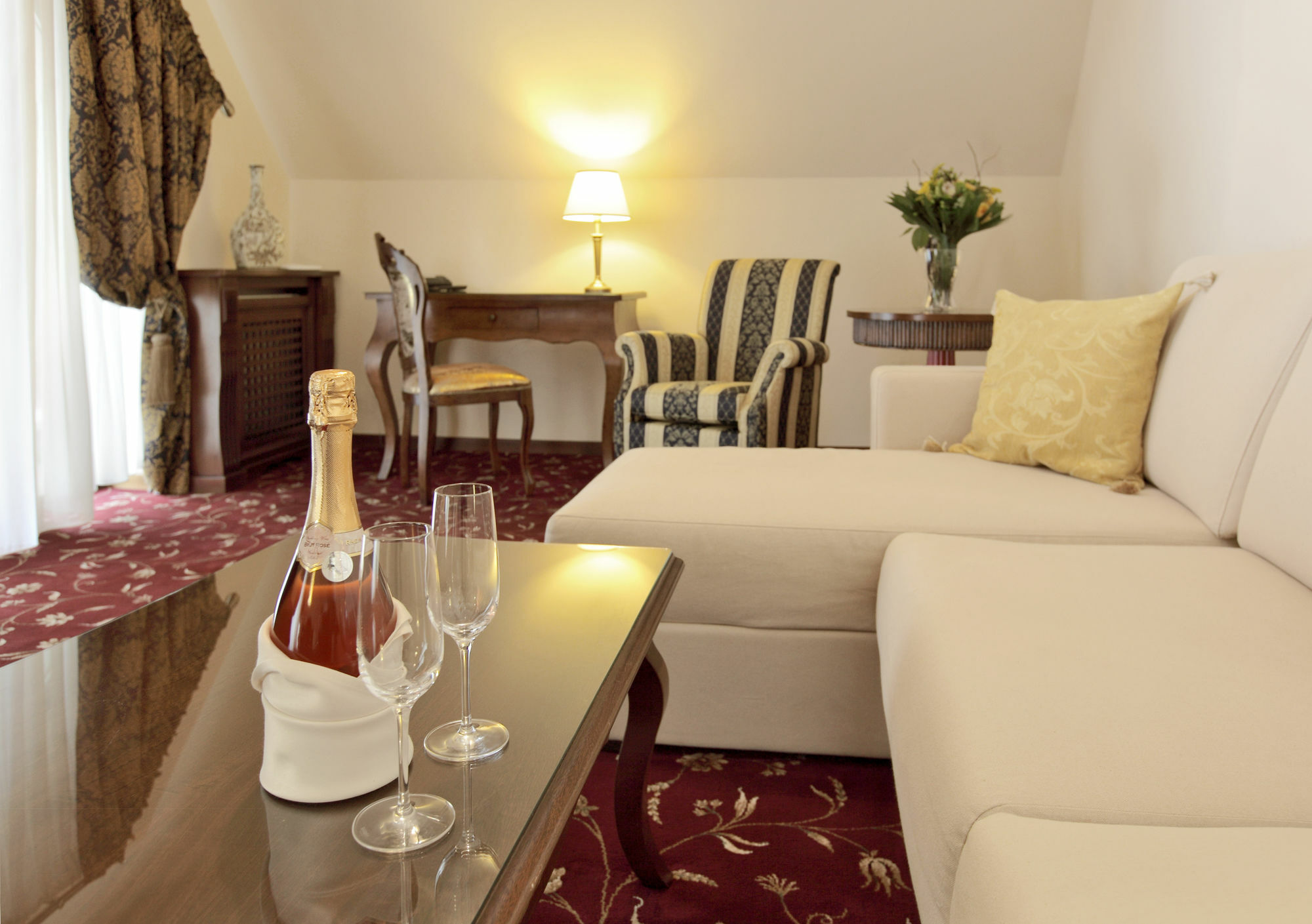 Hotel Boutique Belvedere Sinaia Esterno foto