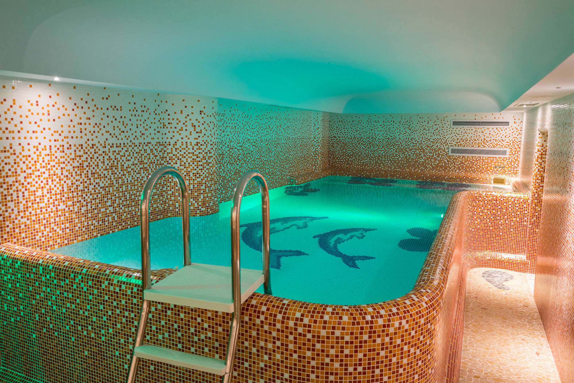 Hotel Boutique Belvedere Sinaia Esterno foto